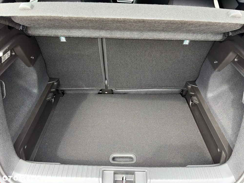 Mitsubishi ASX - 16