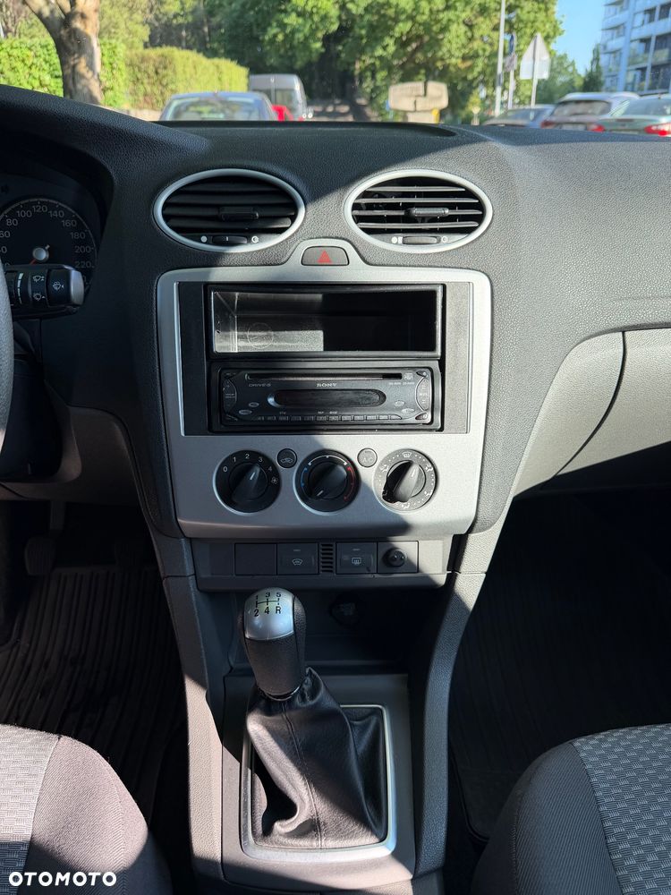 Ford Focus 1.6 FX Silver - 20