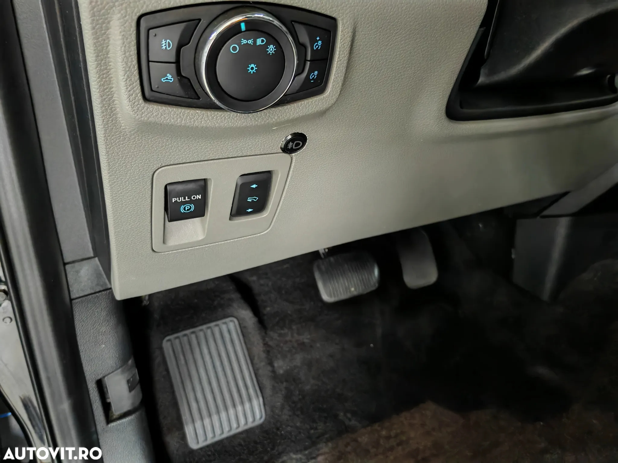 Ford F150 - 25