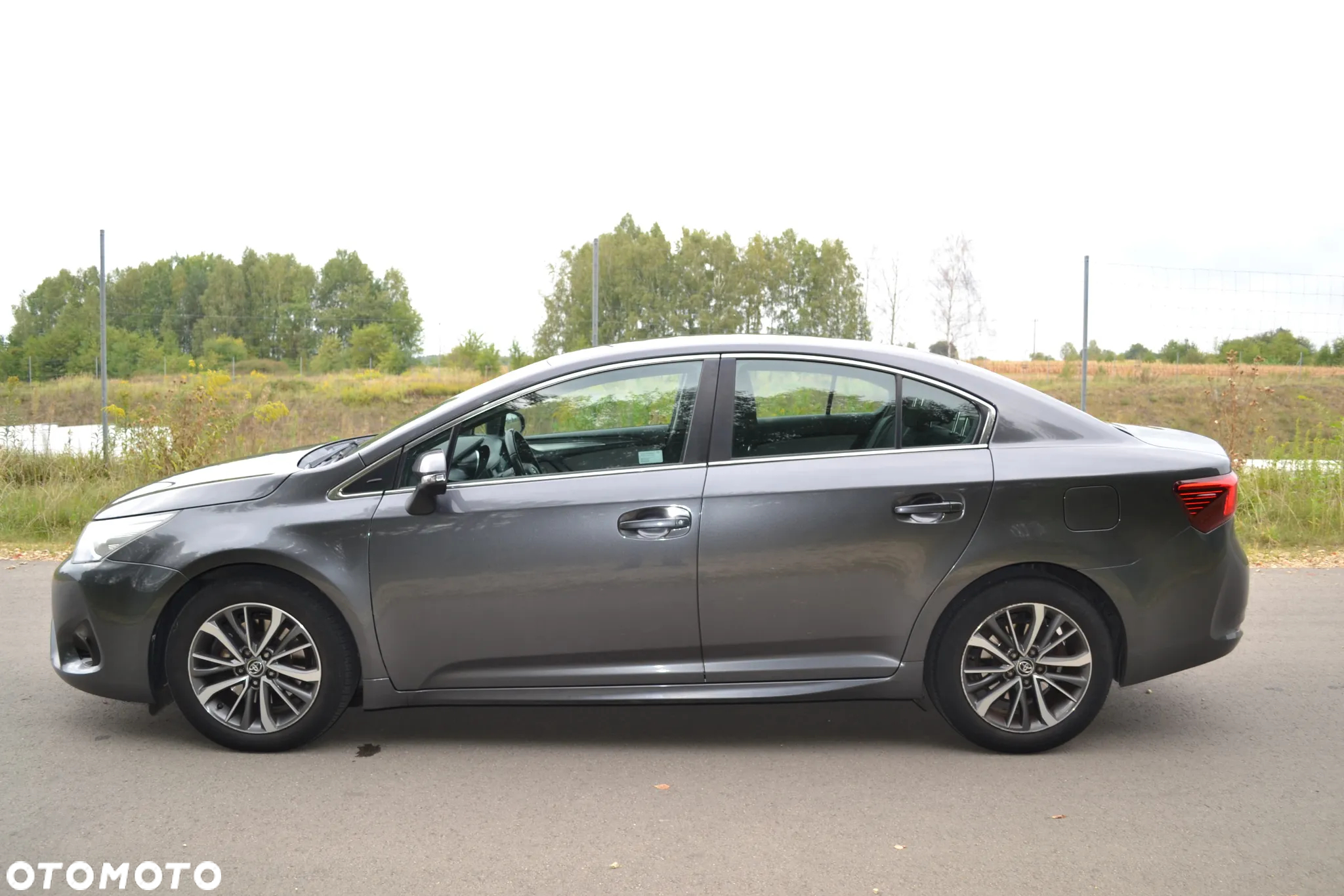 Toyota Avensis 2.0 D-4D Active Business - 29