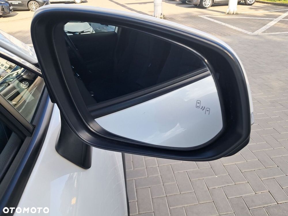 Toyota Corolla Cross 2.0 Hybrid Style - 29