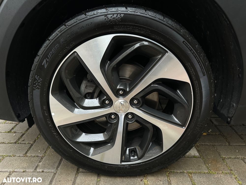 Hyundai Tucson blue 1.7 CRDi 2WD DCT Premium - 36