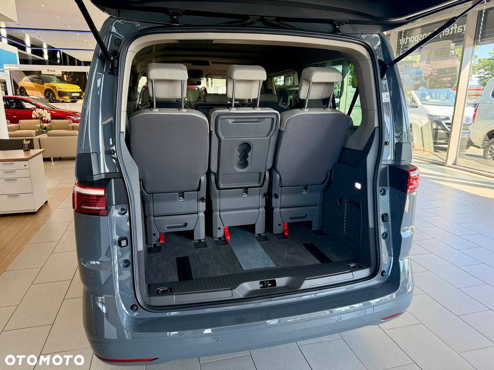 Volkswagen Multivan - 7