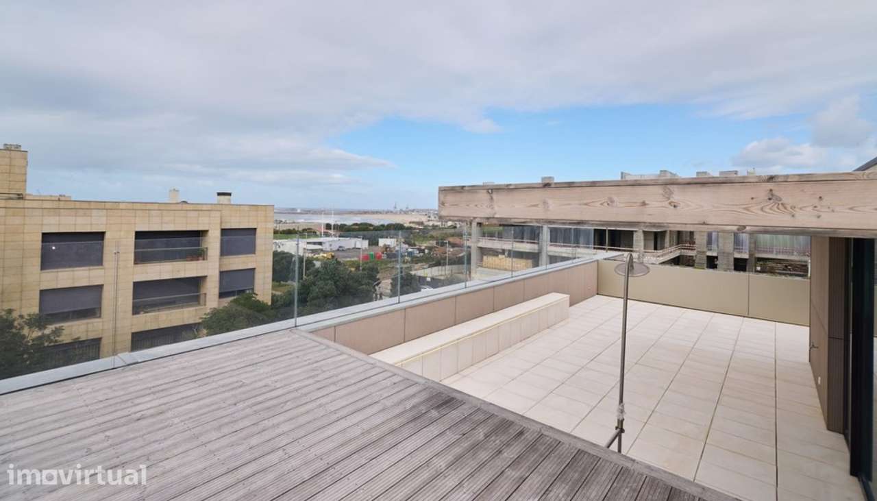 Apartamento T4+1 com terraço e piscina, na Foz, Porto - Grande imagem: 4/25