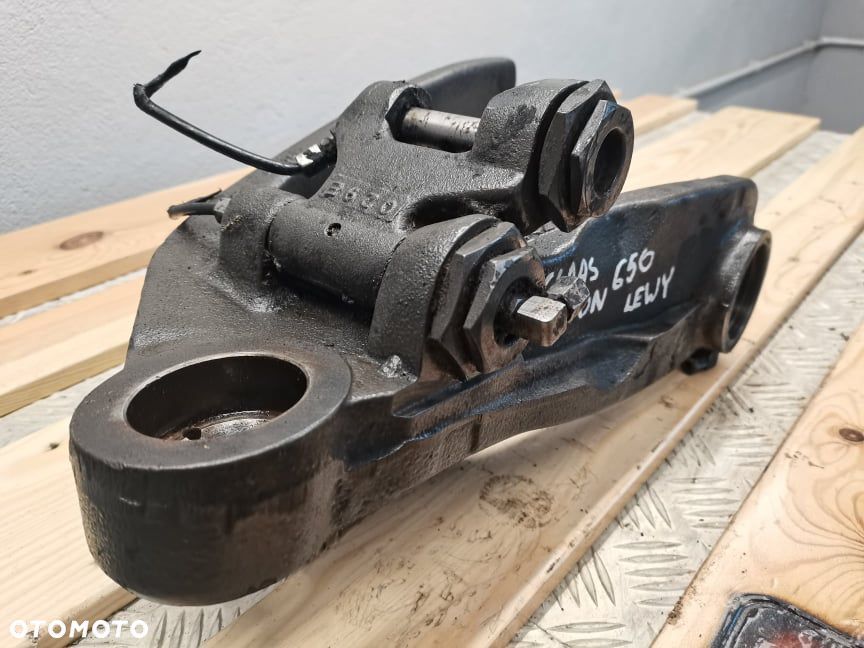 Wahacz McCormick XTX ..... {Carraro górny lewy} - 1