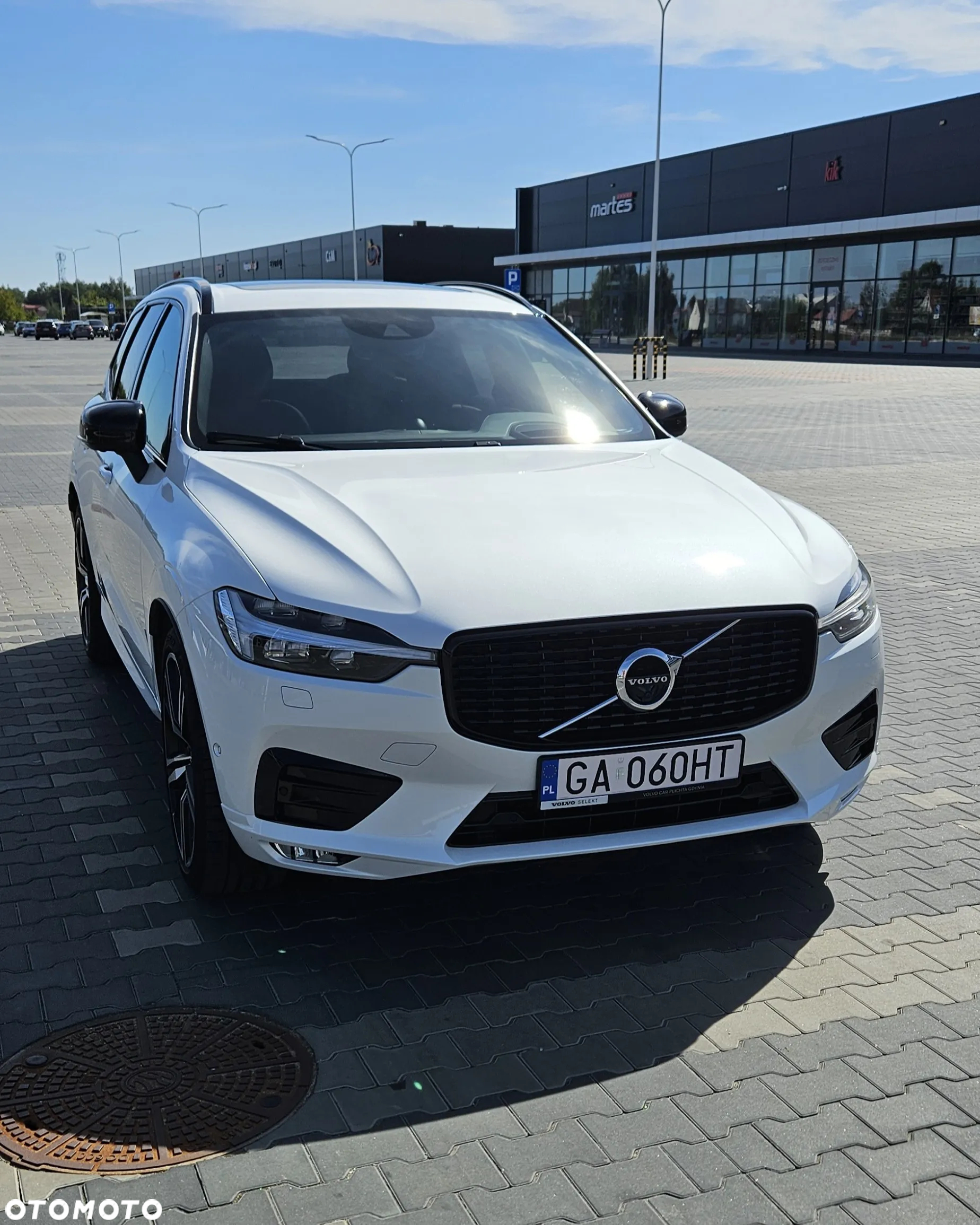 Volvo XC 60 B4 B R-Design - 9
