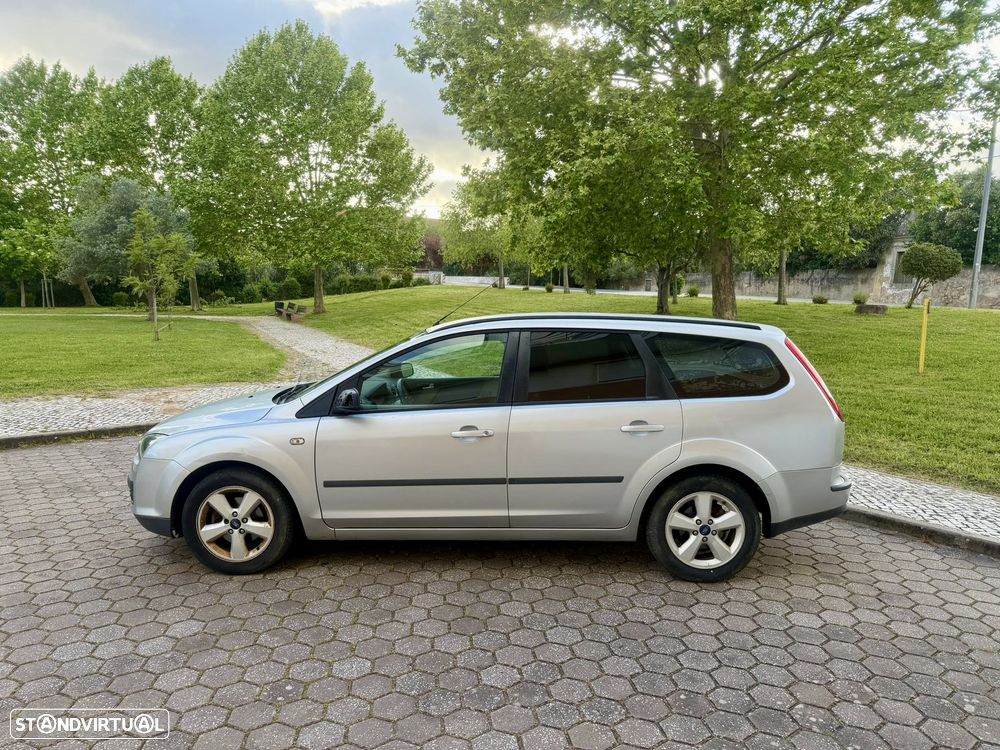 Ford Focus SW 1.4 Comfort - 2