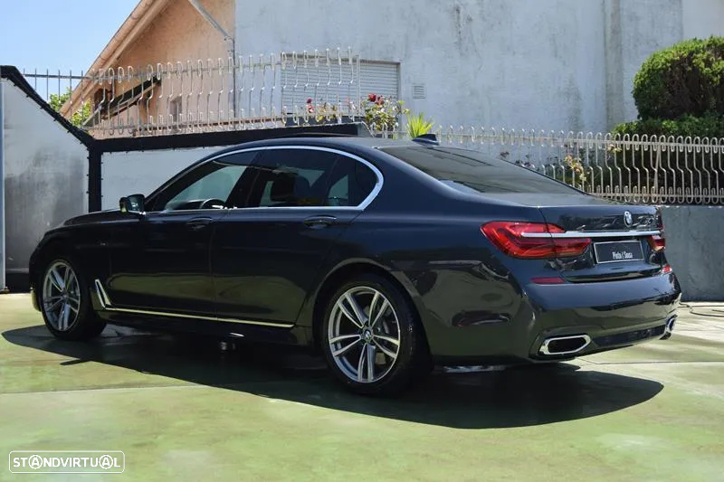BMW 730 d Pack M - 13