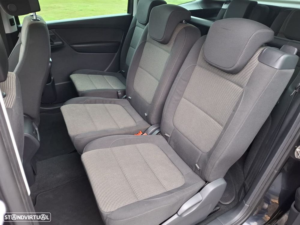 VW Sharan 2.0 TDI Confortline - 29