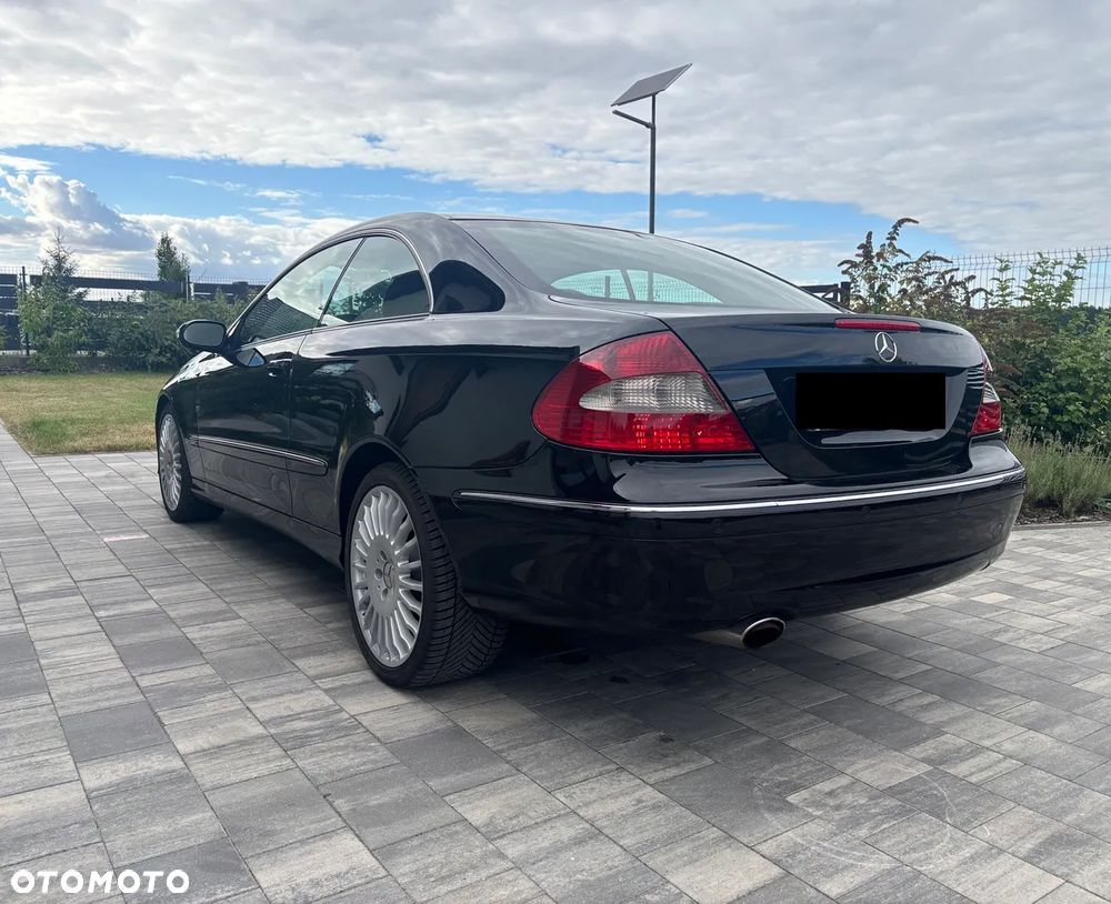 Mercedes-Benz CLK 220 CDI Avantgarde - 4