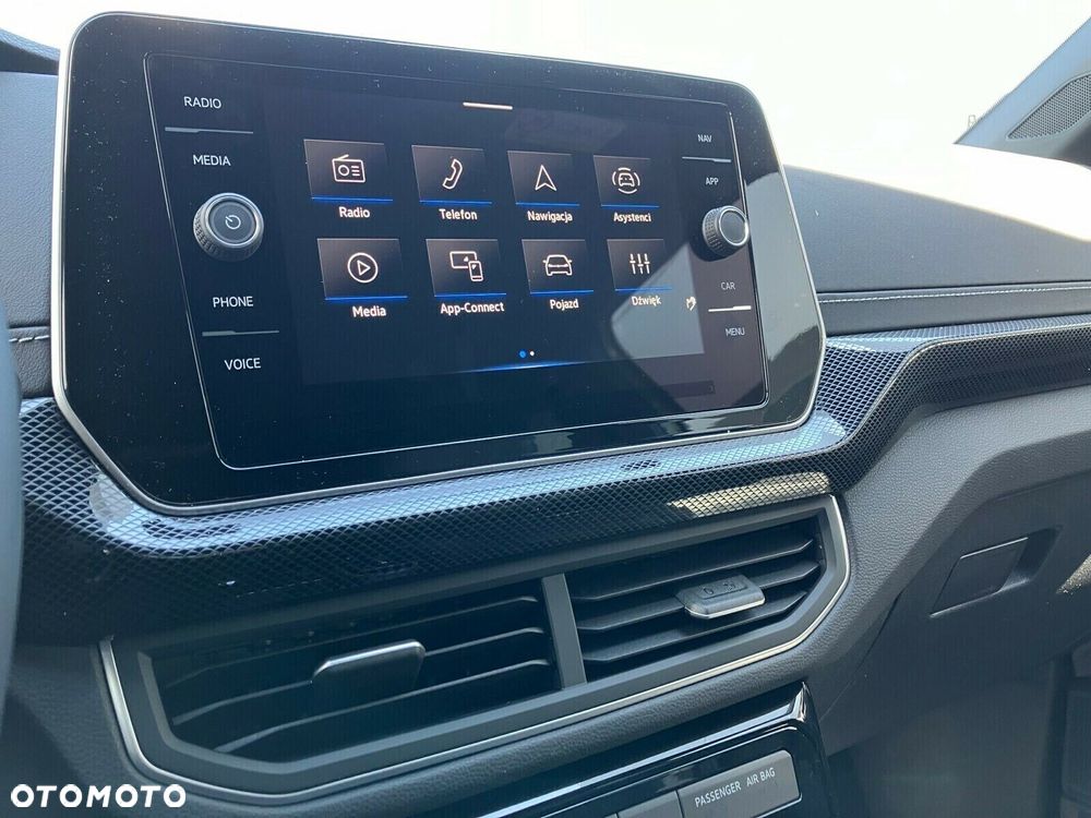 Volkswagen T-Cross - 13