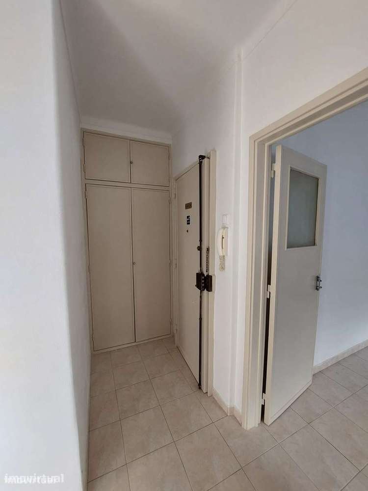 Apartamento T2 para arrendar em Moscavide - Grande imagem: 2/16