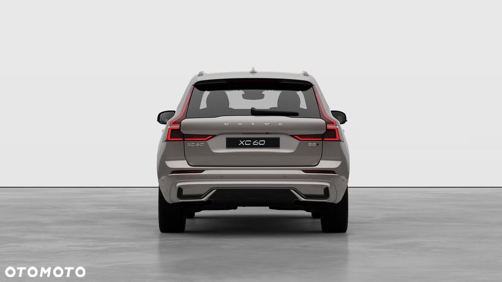 Volvo XC 60 B5 B AWD Ultra Dark - 4