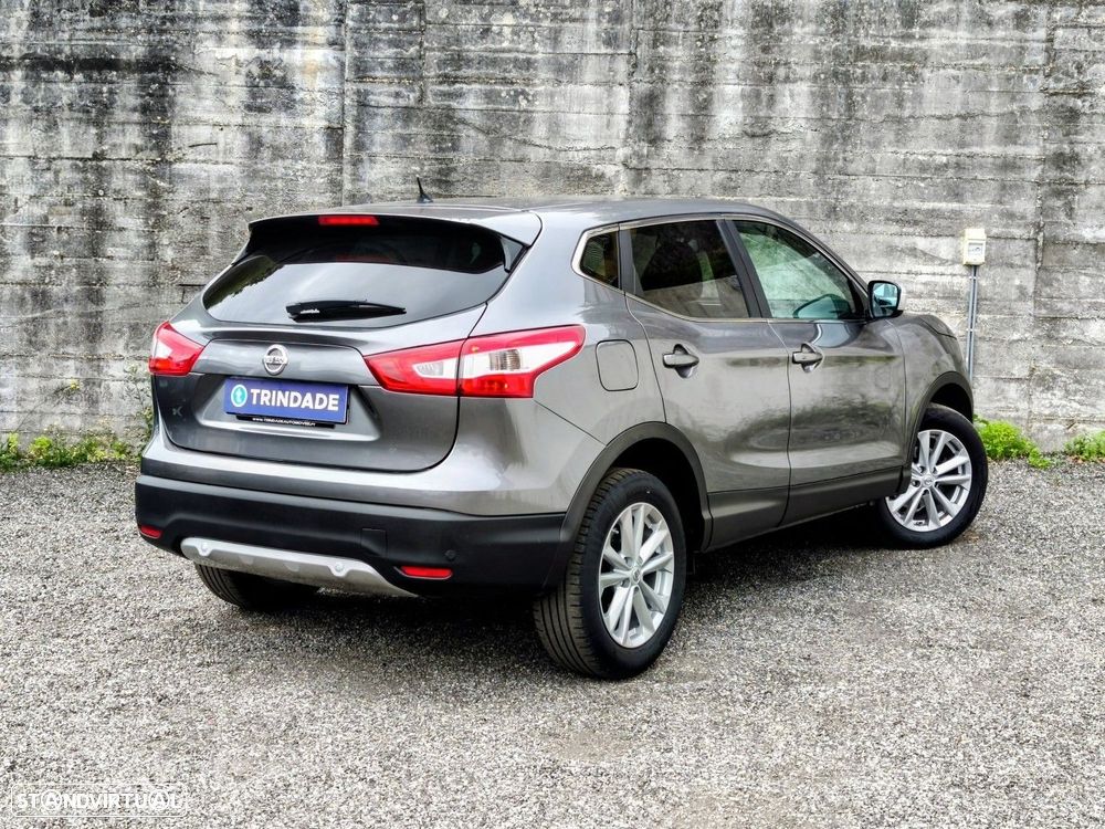 Nissan Qashqai 1.5 dCi N-Connecta - 12