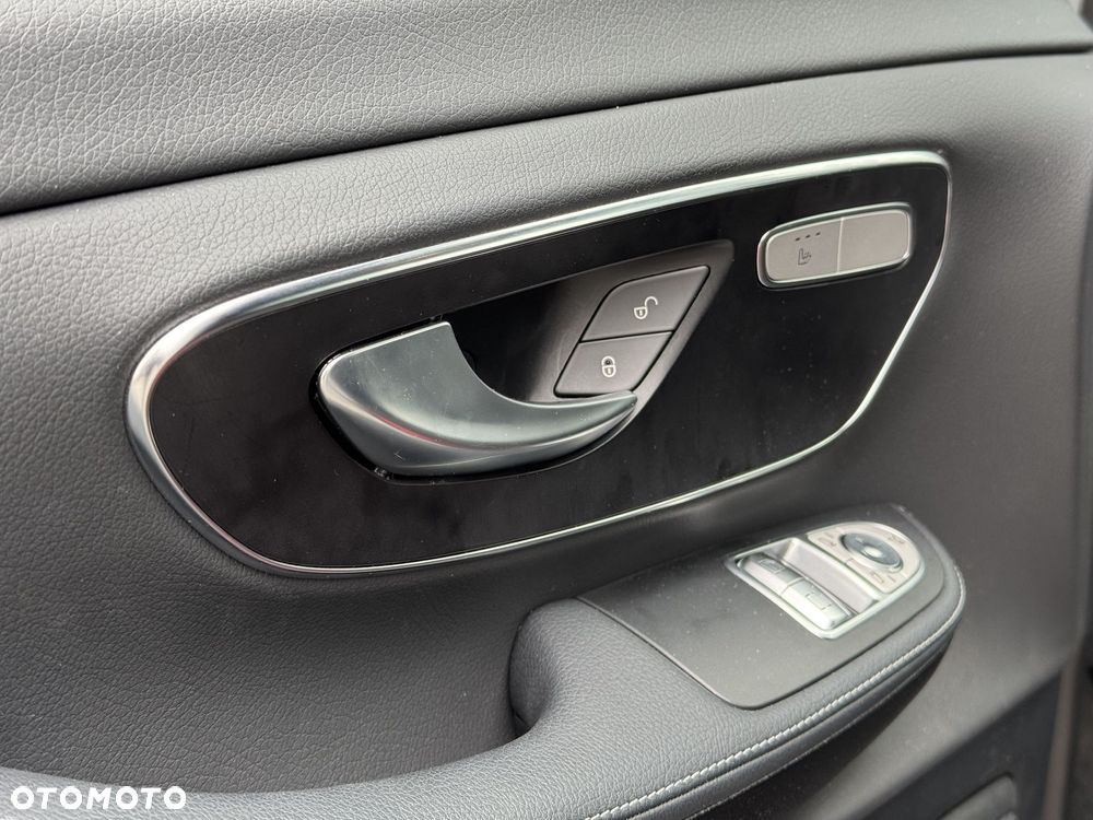 Mercedes-Benz Klasa V 250 d 4-Matic Avantgarde 9G-Tronic (d³ugi) - 7