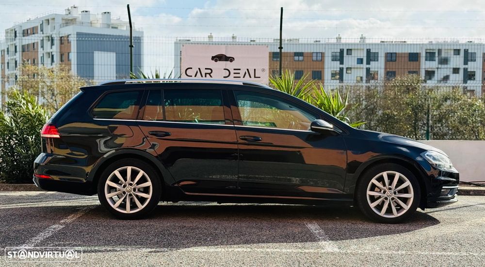 VW Golf Variant 1.6 TDi Highline DSG - 4