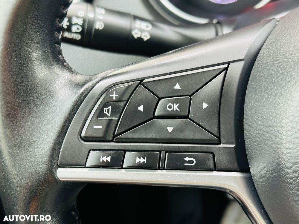 Nissan Qashqai 1.2 DIG-T Start/Stop N-Connecta - 19