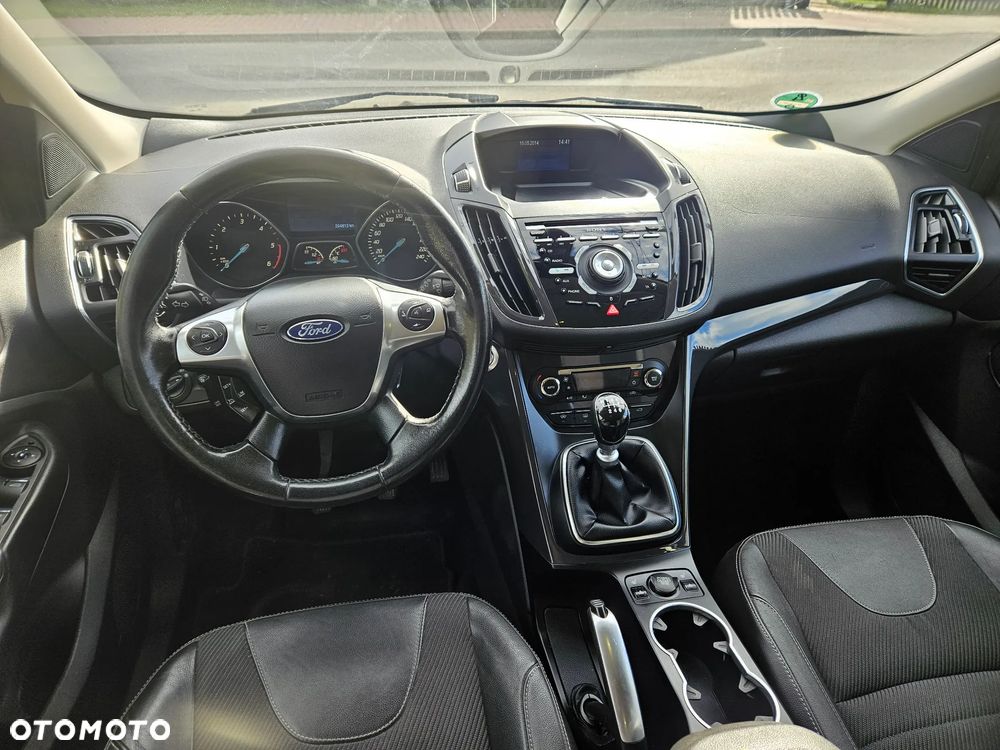 Ford Kuga - 11