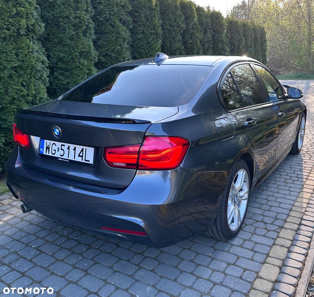 BMW Seria 3 318d M Sport - 5
