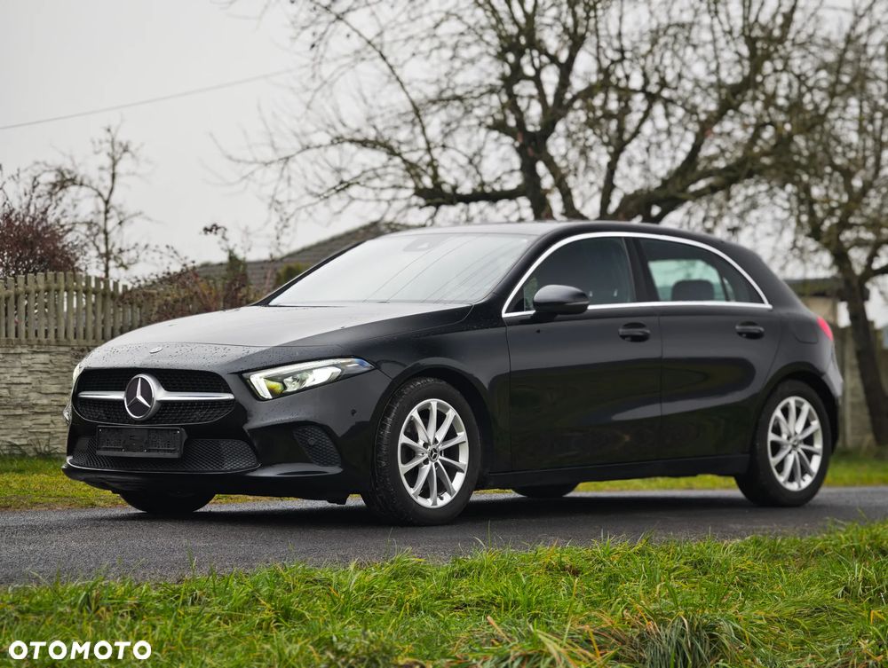 Mercedes-Benz Klasa A 200 Edition 19 - 3