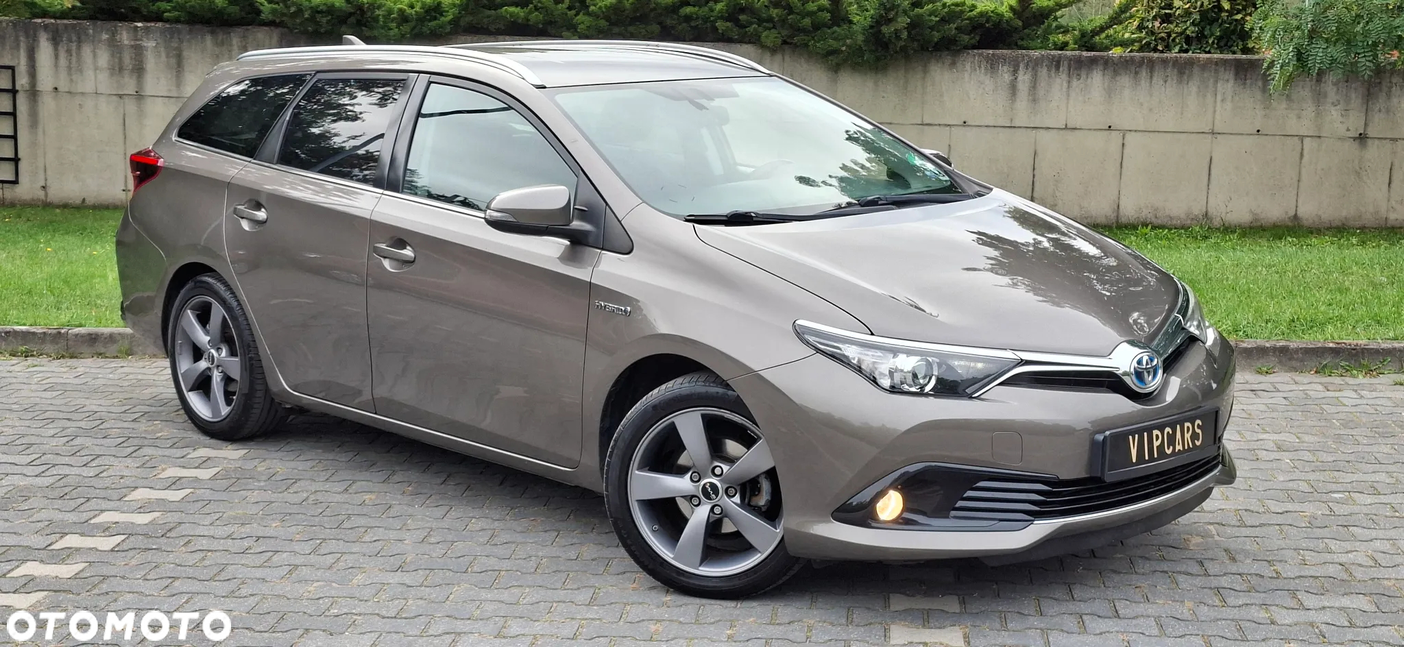 Toyota Auris 1.8 VVT-i Hybrid Automatik Touring Sports Executive - 17