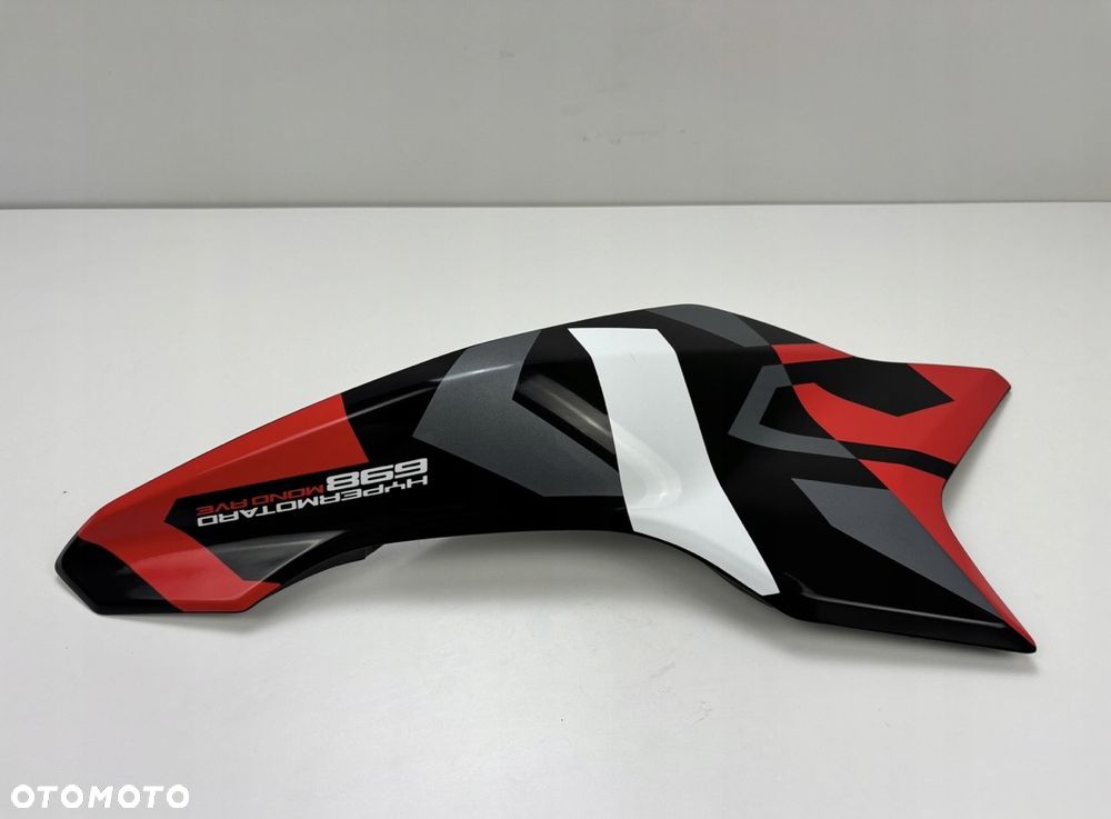 Lewy zadupek tylna owiewka Ducati Hypermotard 698 2025 Oryginał - 12