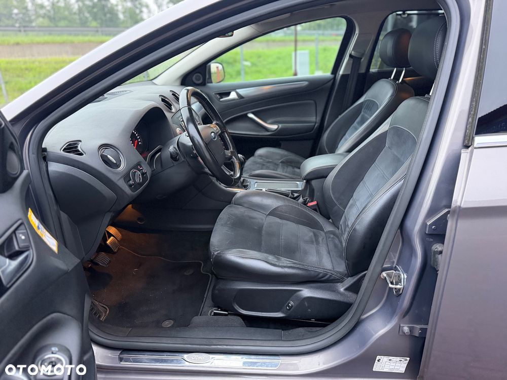 Ford Mondeo 1.6 T Platinium X Plus (Titanium) - 31