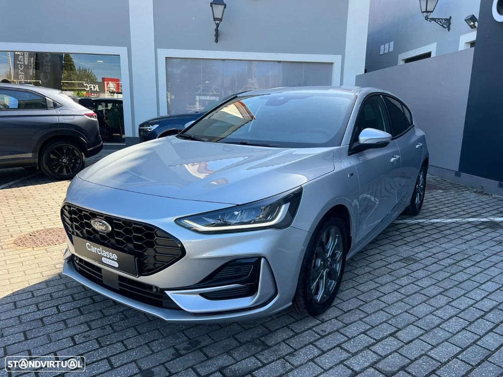 Ford Focus 1.0 EcoBoost MHEV ST-Line - 11