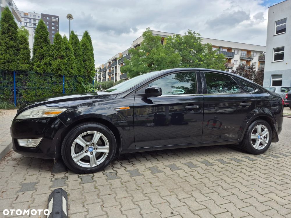 Ford Mondeo 2.0 TDCi Ambiente - 2