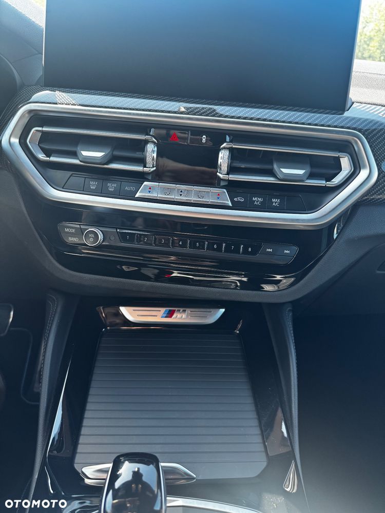 BMW X4 xM40i mHEV - 21