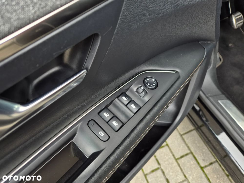 Peugeot 3008 1.2 PureTech GPF Access S&S - 20