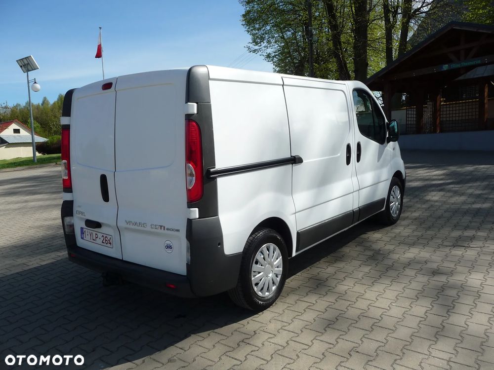 Opel Vivaro - 4