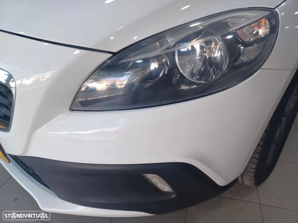 Volvo V40 Cross Country 2.0 D2 Kinetic - 30