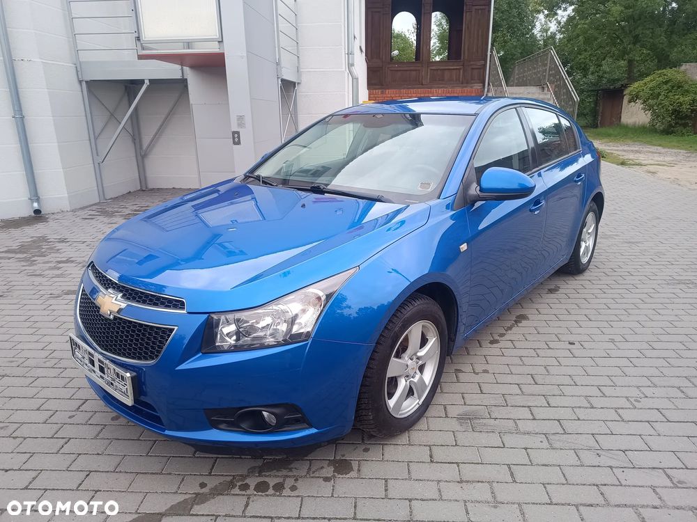 Chevrolet Cruze - 19