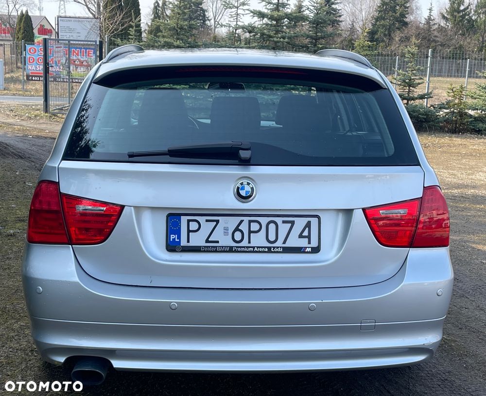 BMW Seria 3 ver-320d - 17