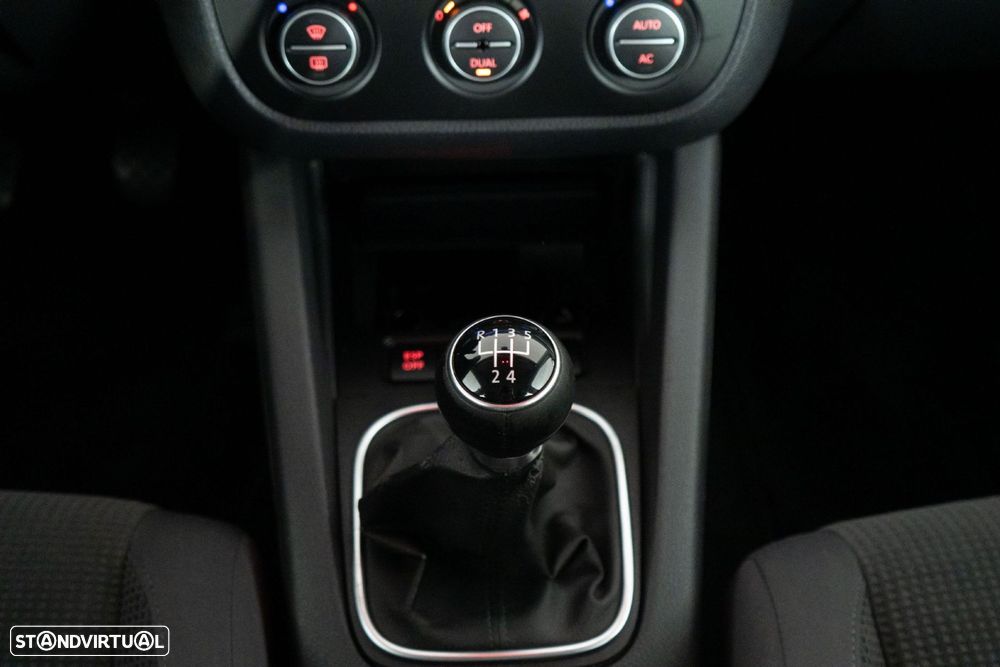 VW Golf Variant 1.9 TDi Confortline - 21