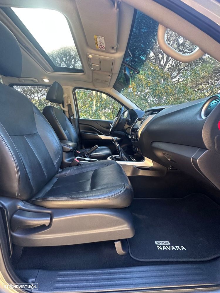 Nissan Navara 2.3 dCi CD 4WD Acenta - 30