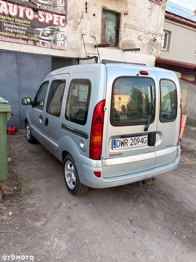 Renault 4 - 5