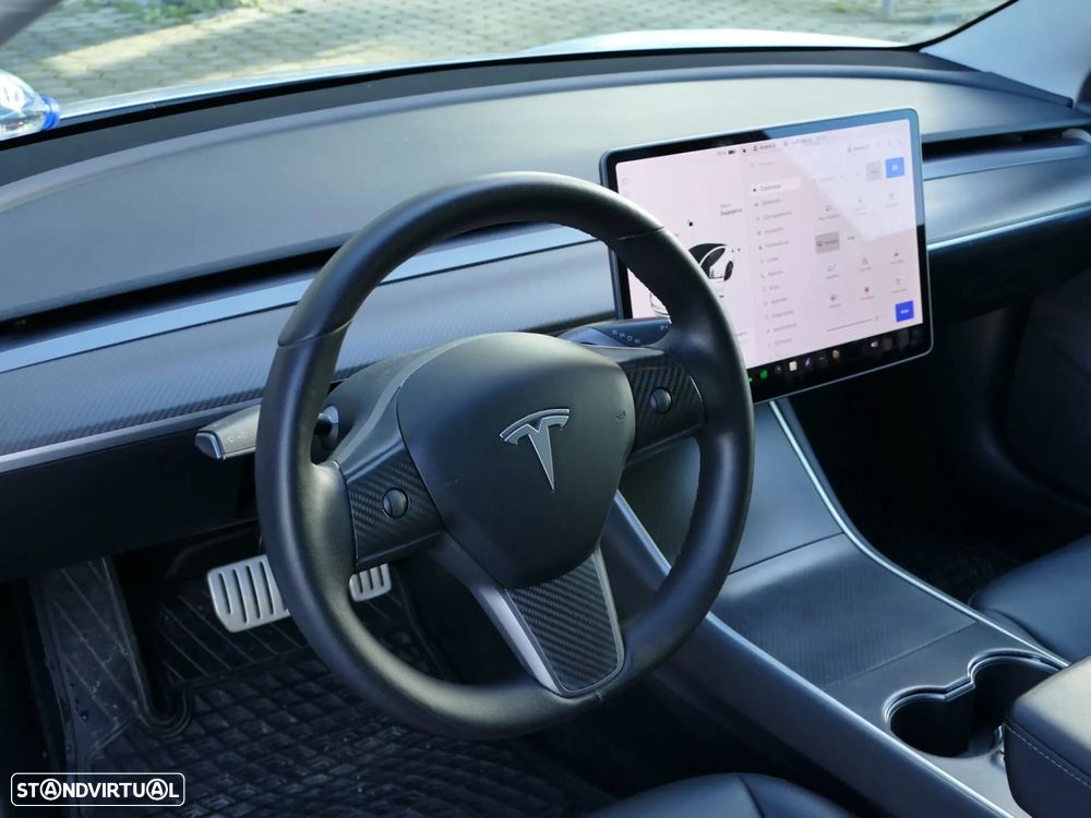 Tesla Model 3 Performance Dual Motor AWD - 23