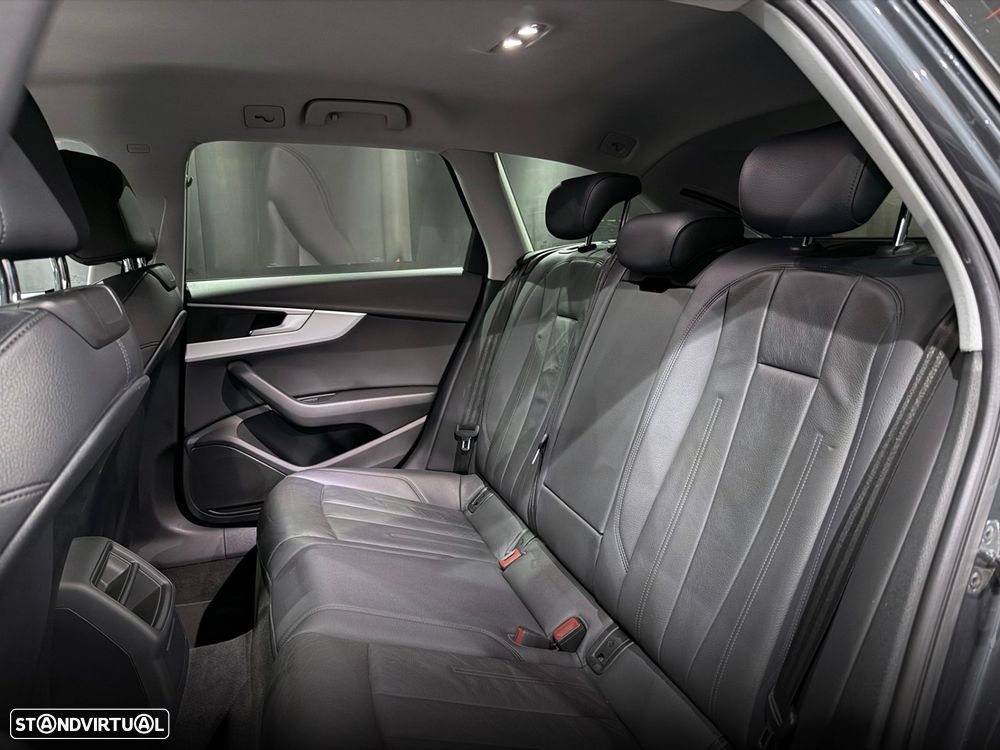 Audi A4 Avant 2.0 TDI ultra S tronic sport - 30