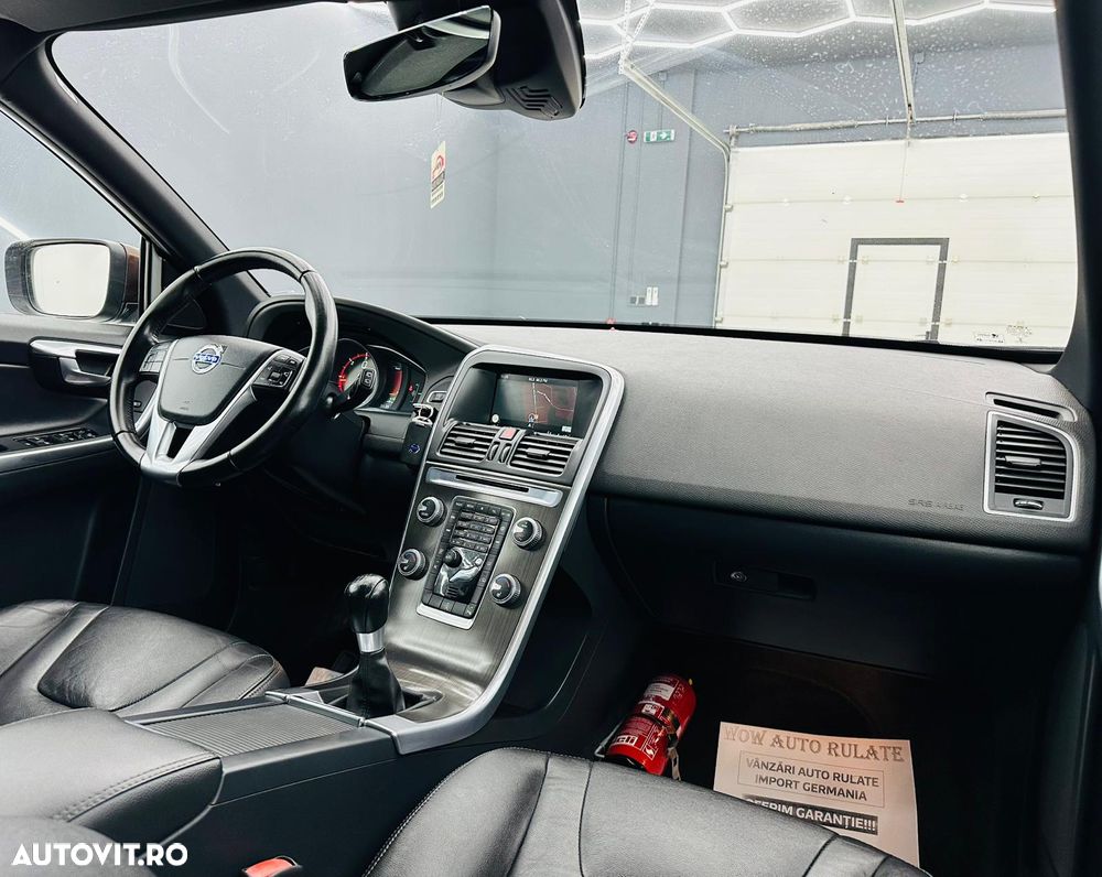 Volvo XC 60 D3 Momentum - 22