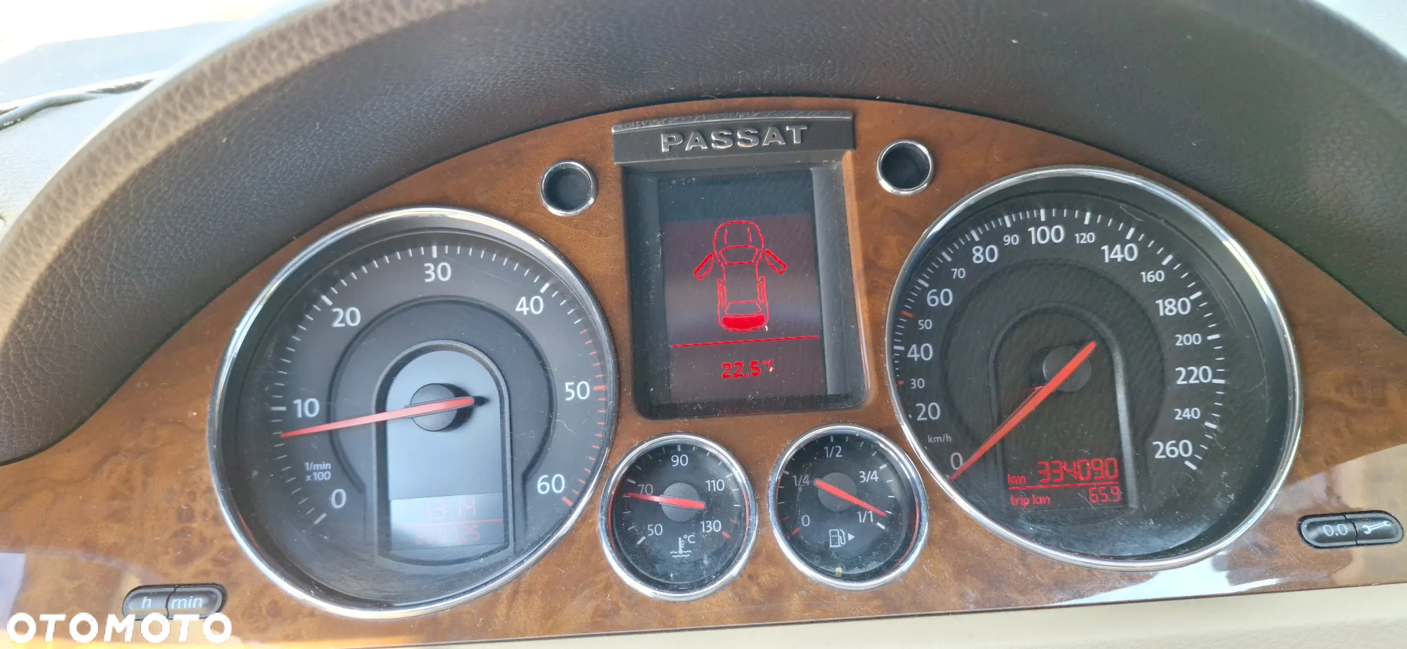 Volkswagen Passat 2.0 TDI DPF Highline - 4