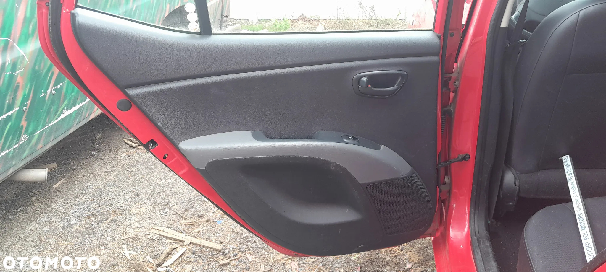 HYUNDAI I10 DRZWI LEWY TYŁ TYLNE LEWE KOMPLETNE H4 nr. 37/5 - 2