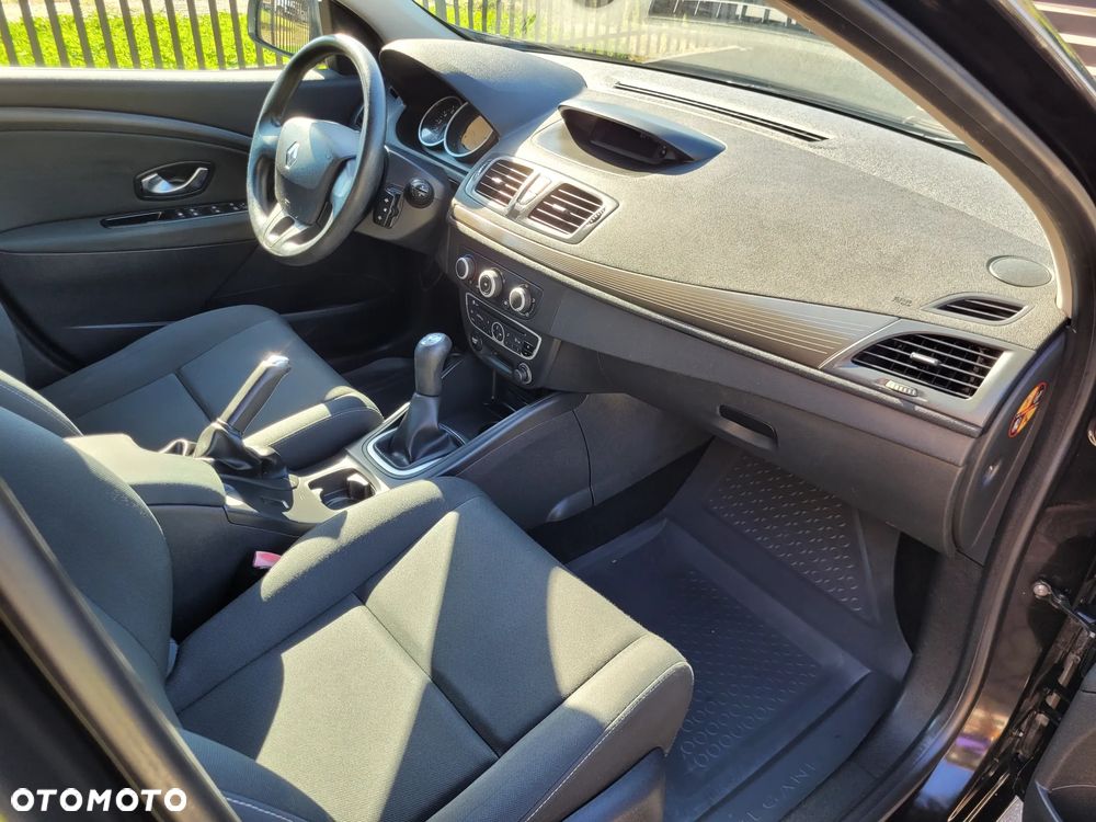Renault Megane - 18