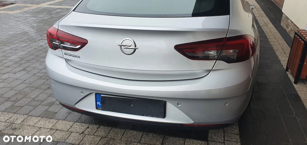 Opel Insignia - 8