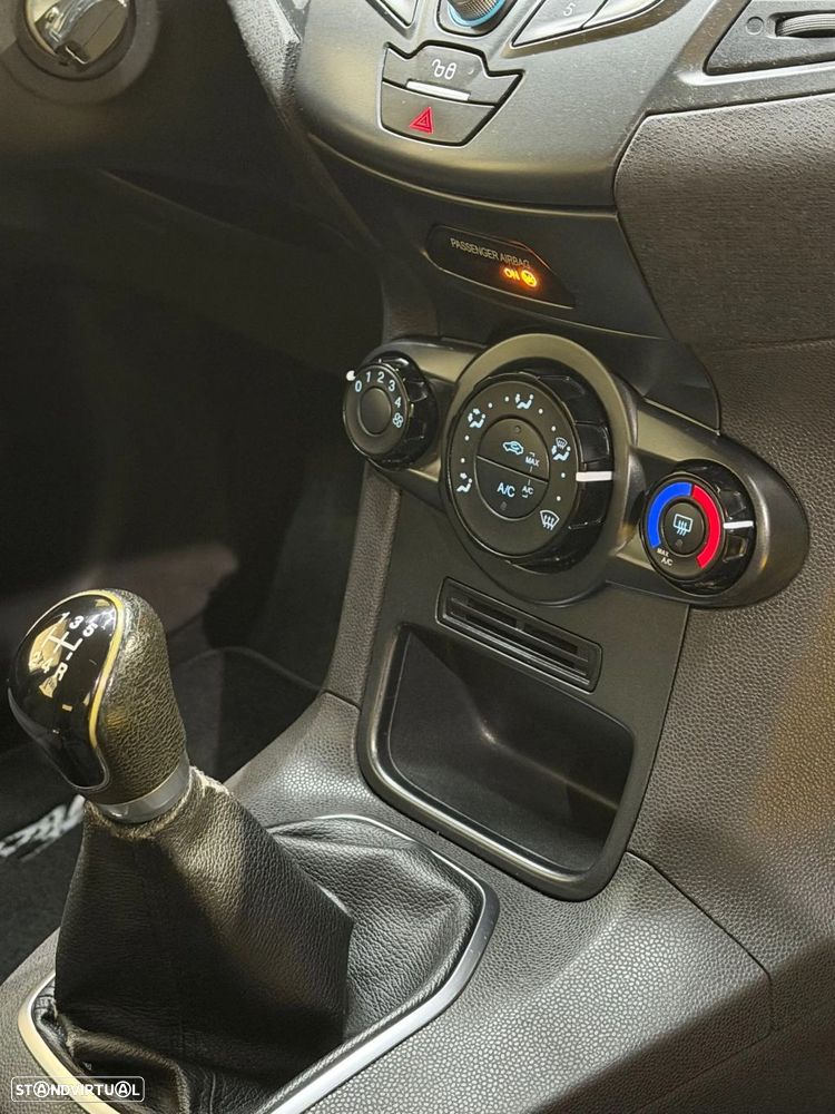 Ford Fiesta 1.5 TDCi Trend - 8