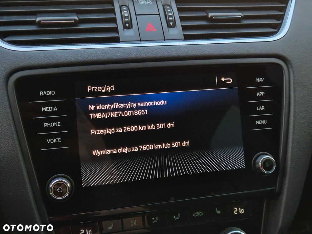 Skoda Octavia 2.0 TDI Style DSG - 24