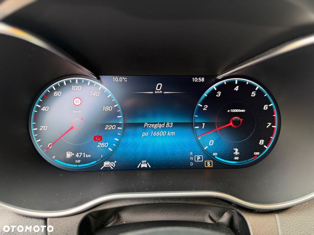 Mercedes-Benz Klasa C 400 4-Matic 9G-TRONIC - 28