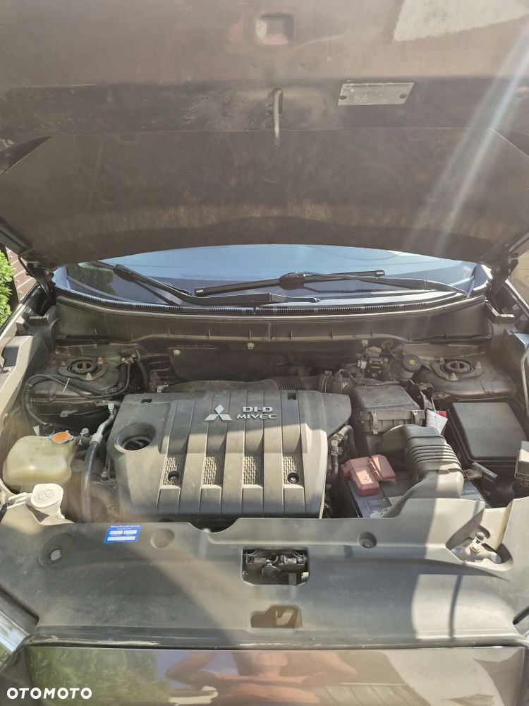 Mitsubishi ASX - 4
