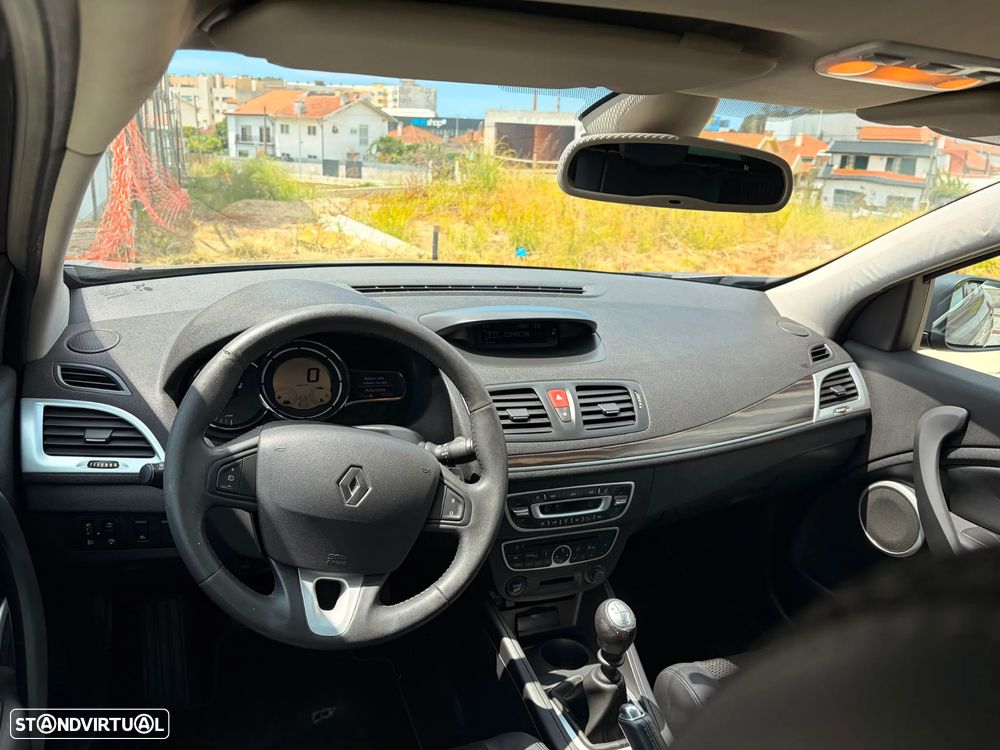 Renault Mégane Sport Tourer - 8